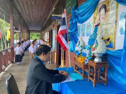 20240908140918(1).jpg -  นายประหยัด นิลมล ผู้อำนวยการโรงเรียนบ้านแม่ต้อบใต้ และคณะครูนักเรียนโรงเรียนบ้านแม่ต้อบใต้ จัดกิจกรรมวันแม่แห่งชาติ ประจำปี 2567 ร่วมลงนามถวายพระพร เนื่องในวันเฉลิมพระชนมพรรษาสมเด็จพระนางเจ้า ฯ พระบรมราชินีนาถ พระบรมราชชนนีพันปีหลวง | https://maetobtai.ac.th