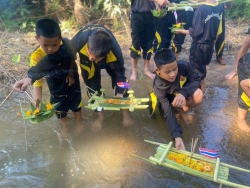 20250308134528(3).jpg - กิจกรรมวันลอยกระทง ประจำปีการศึกษา 2567 โดยมีวัตถุประสงค์เพื่อเป็นการส่งเสริมให้นักเรียนได้เรียนรู้ ได้ตระหนักและเห็นคุณค่าของวัฒนธรรม ประเพณี  | https://maetobtai.ac.th