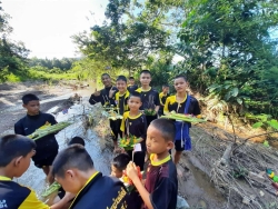 20250308134529(4).jpg - กิจกรรมวันลอยกระทง ประจำปีการศึกษา 2567 โดยมีวัตถุประสงค์เพื่อเป็นการส่งเสริมให้นักเรียนได้เรียนรู้ ได้ตระหนักและเห็นคุณค่าของวัฒนธรรม ประเพณี  | https://maetobtai.ac.th
