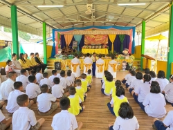 20240629053213(2).jpg - นายประหยัด นิลมล ผู้อำนวยการโรงเรียนบ้านแม่ต้อบใต้เป็นประธานในพิธีและกล่าวให้โอวาทแก่นักเรียนชั้นประถมศึกษาปีที่ 6 ที่สำเร็จการศึกษา ในกิจกรรมปัจฉิมนิเทศปีการศึกษา 2566 | https://maetobtai.ac.th