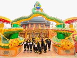 20240629053517(1).jpg - กิจกรรม ทัศนศึกษาแหล่งเรียนรู้นอกห้องเรียน เรียนรู้โลกกว้าง ให้สิ่งรอบข้างเป็นครู ระดับชั้นอนุบาล โรงเรียนบ้านแม่ต้อบใต้ ปีการศึกษา 2566 | https://maetobtai.ac.th